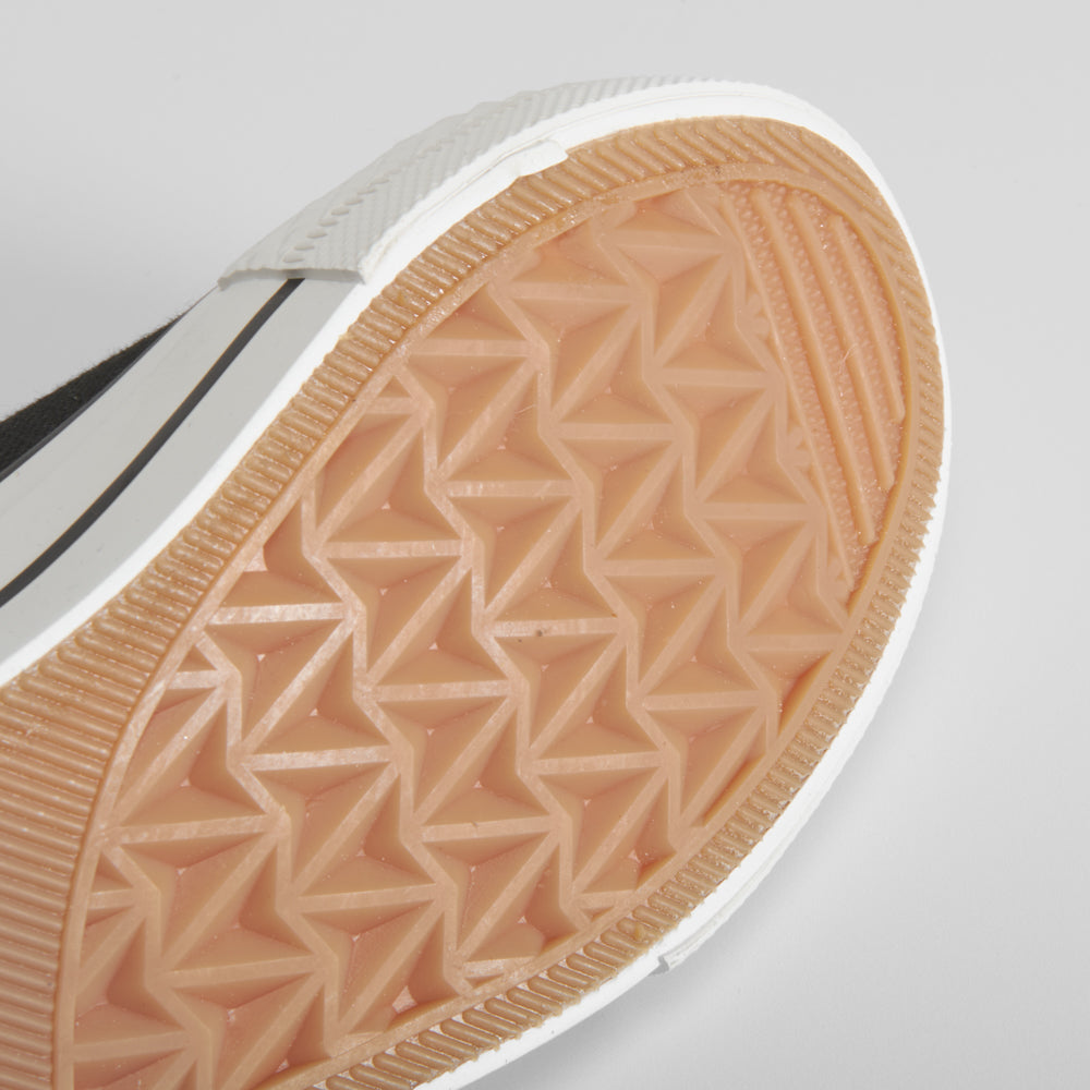 Zapatilla lona puntera SEVEN FIVE