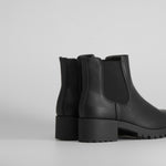 Botín chelsea basic track negro NYC