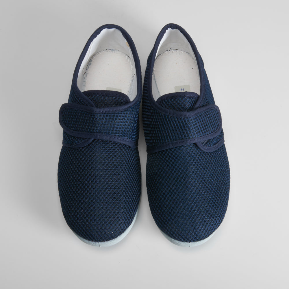 Zapatilla malla velcro COMFEET