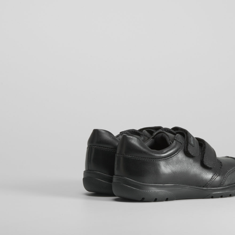 Zapato colegial piel velcro GARVALIN