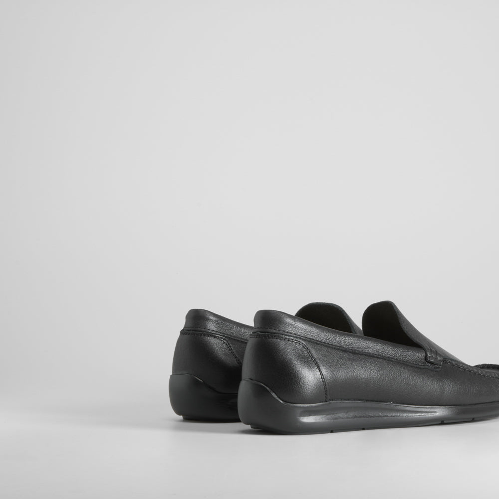 Mocasín confort piel ligero COMFEET