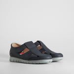 Sandalia cerrada piel flex COMFEET