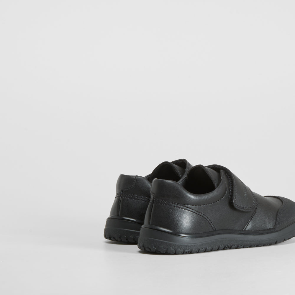 Zapato colegial de piel respetuoso PABLOSKY