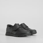 Zapato colegial de piel negro PABLOSKY