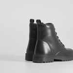 Botín militar plano negro OH GIRL