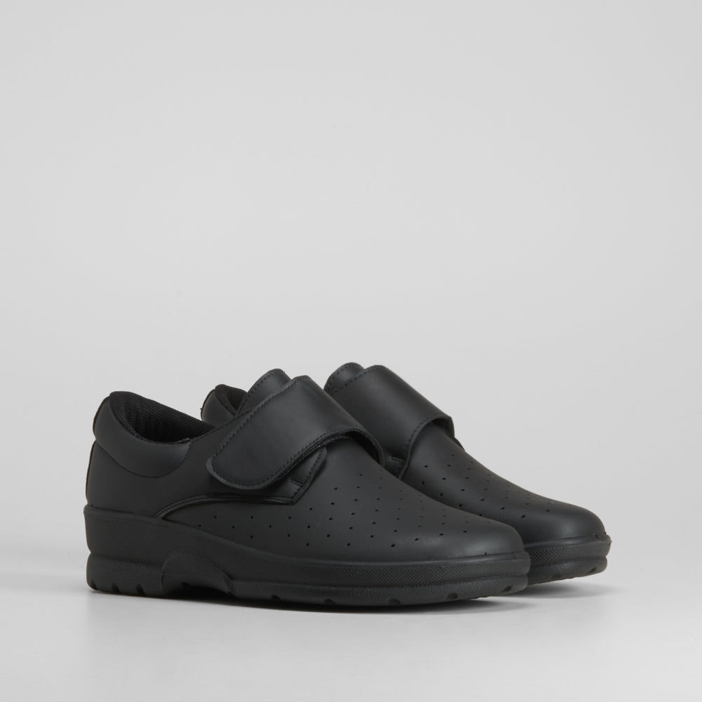Zapato de trabajo negro COMFEET SANICARE