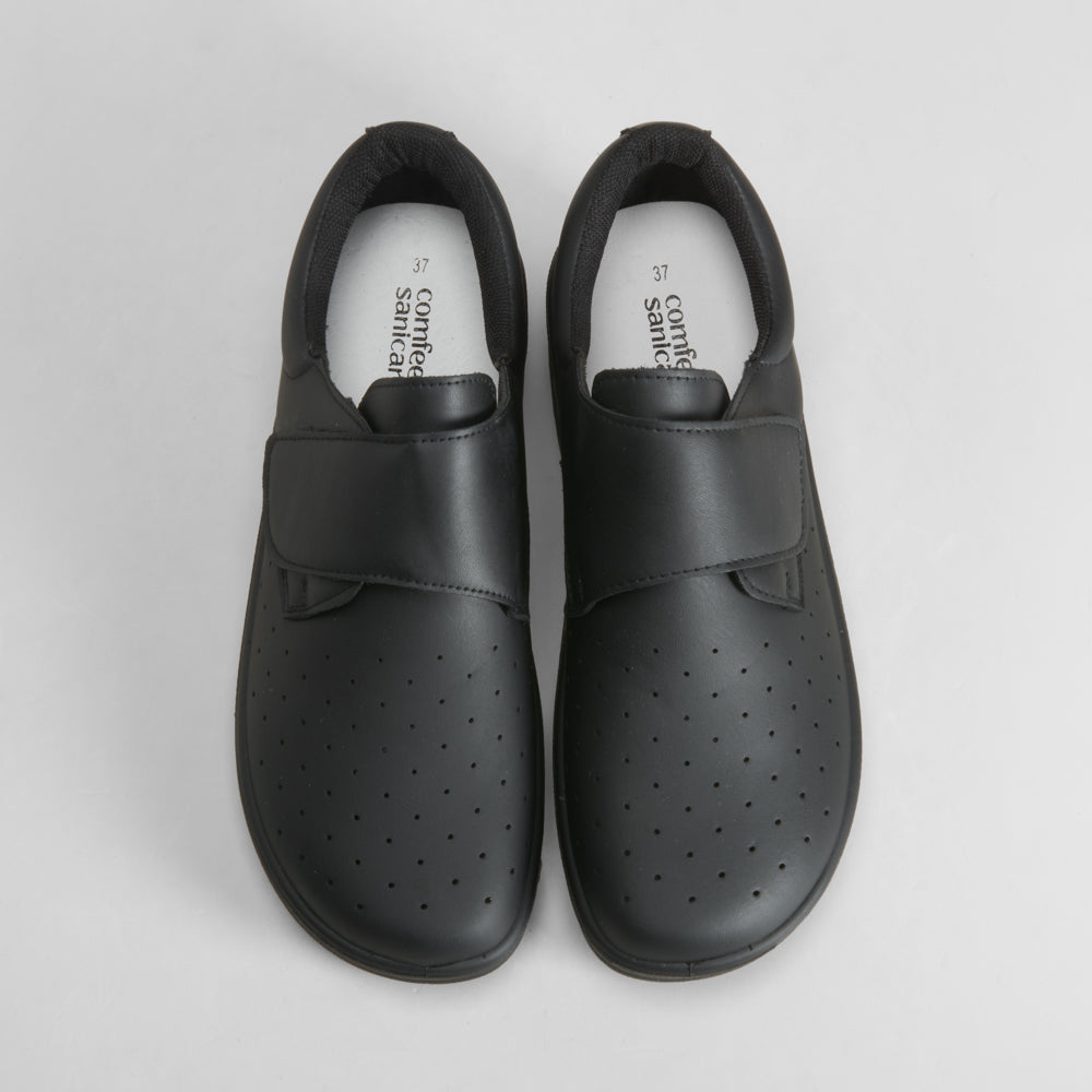 Zapato de trabajo negro COMFEET SANICARE