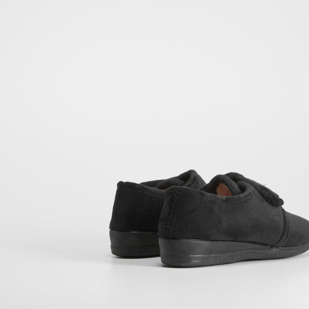 Zapatilla de casa negra velcro OLYNE