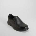 Deportivo slip on negro de piel COMFEET