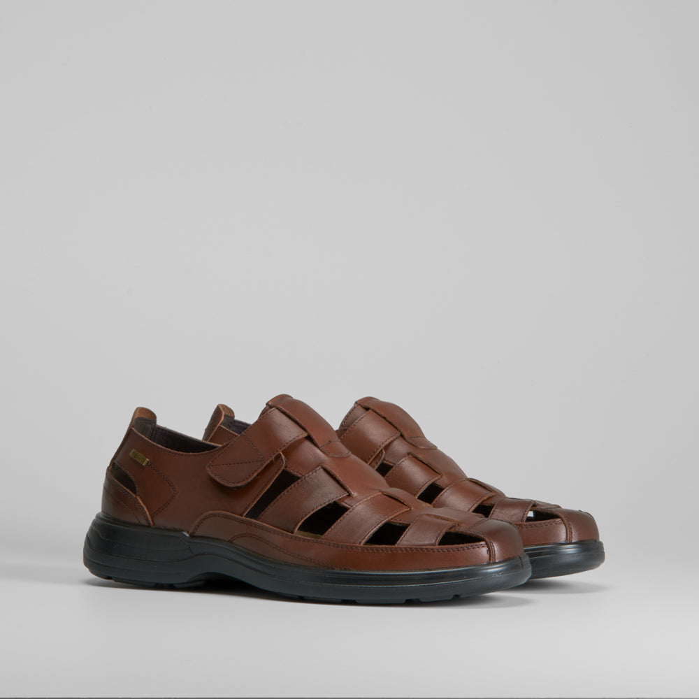 Sandalia cerrada ancho extra COMFEET