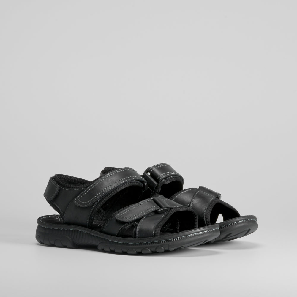 Sandalia de piel velcros de COMFEET