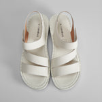 Sandalia de piel blanca cosidos COMFEET