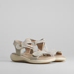 Sandalia sport velcros y elásticos COMFEET