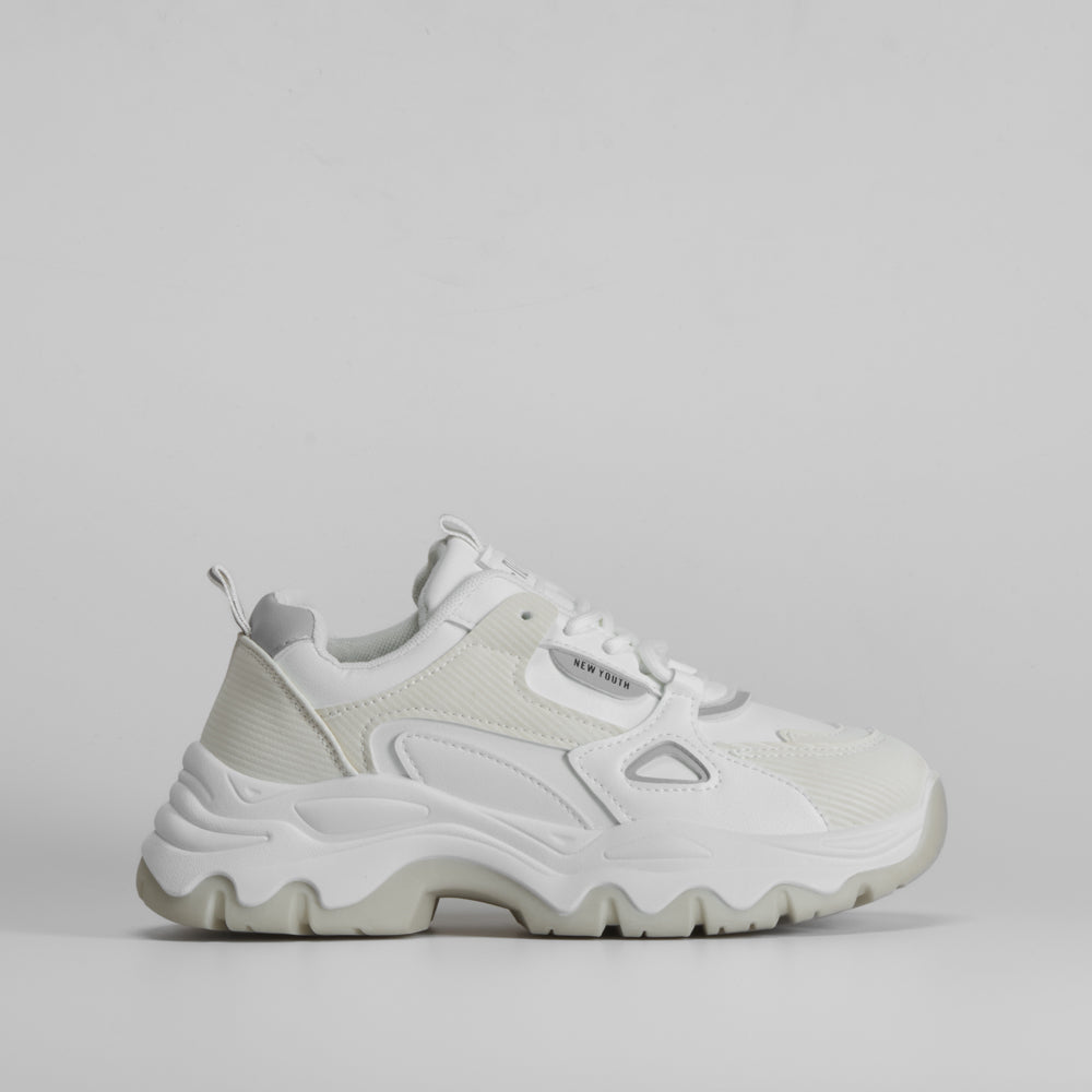 Deportiva plataforma chunky blanca NYC