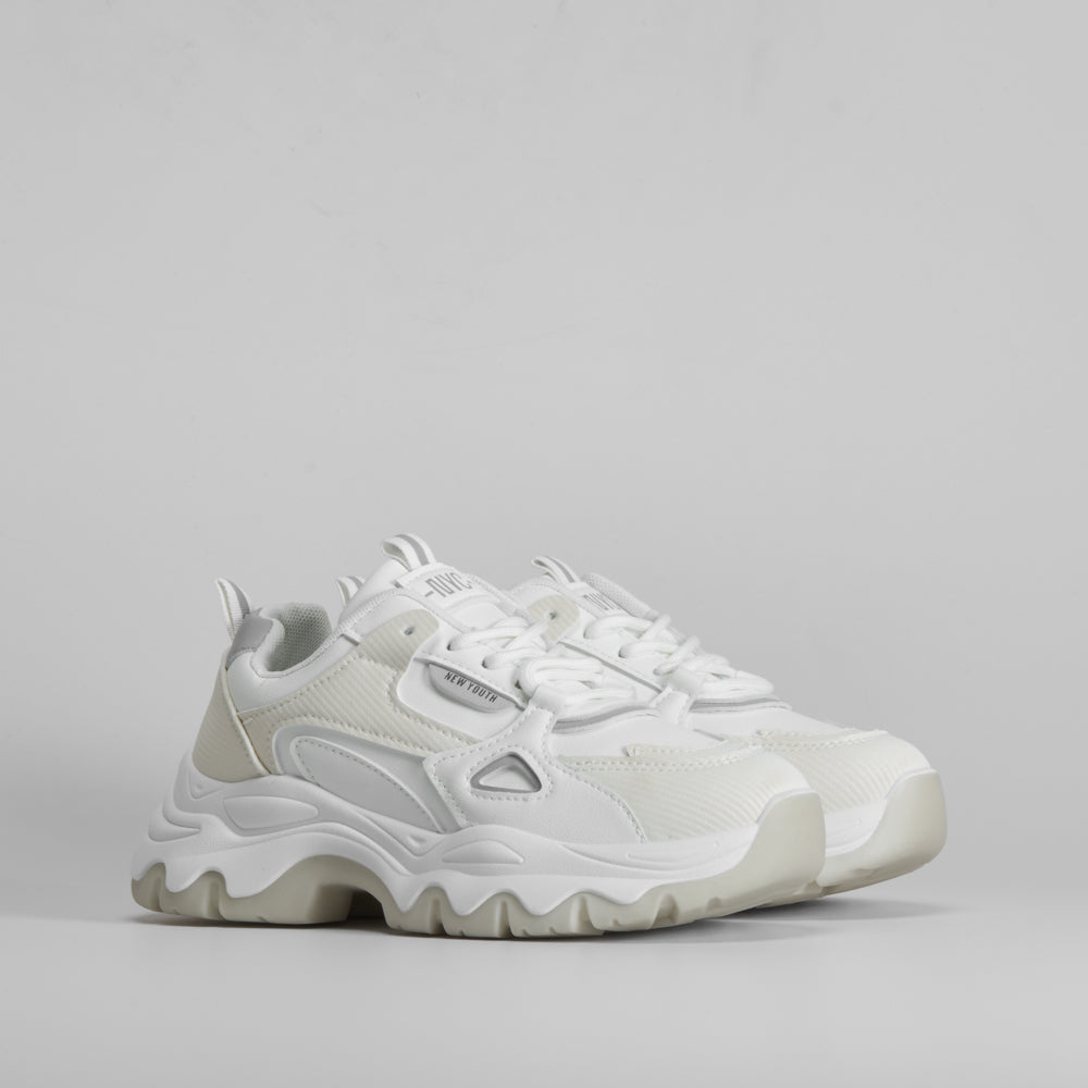 Deportiva plataforma chunky blanca NYC