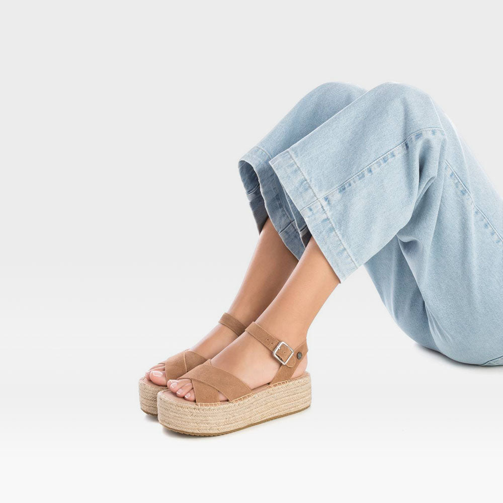 Sandalia plataforma yute de REFRESH