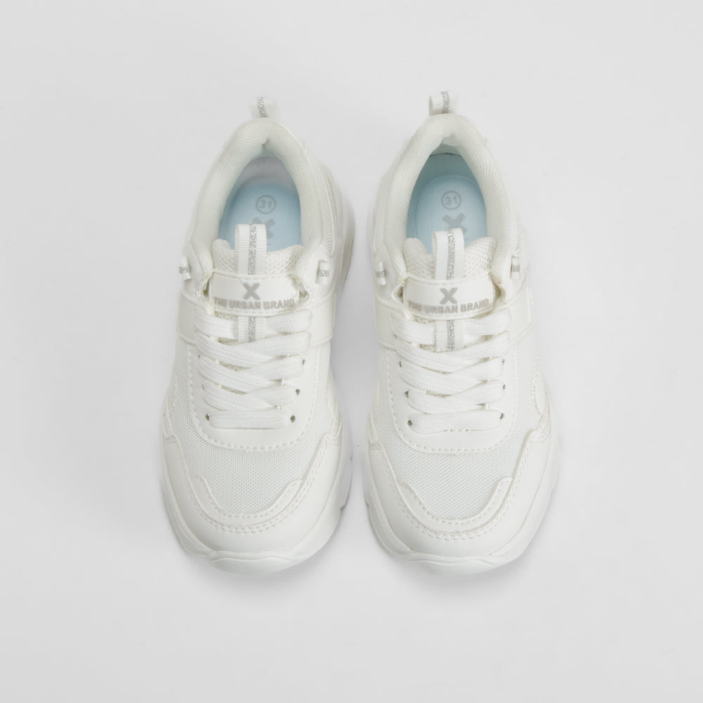 Deportiva chunky color blanco XTI