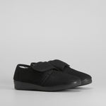 Zapatilla con velcro cómoda negro COMFEET
