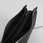 Bandolera negra remaches NYC