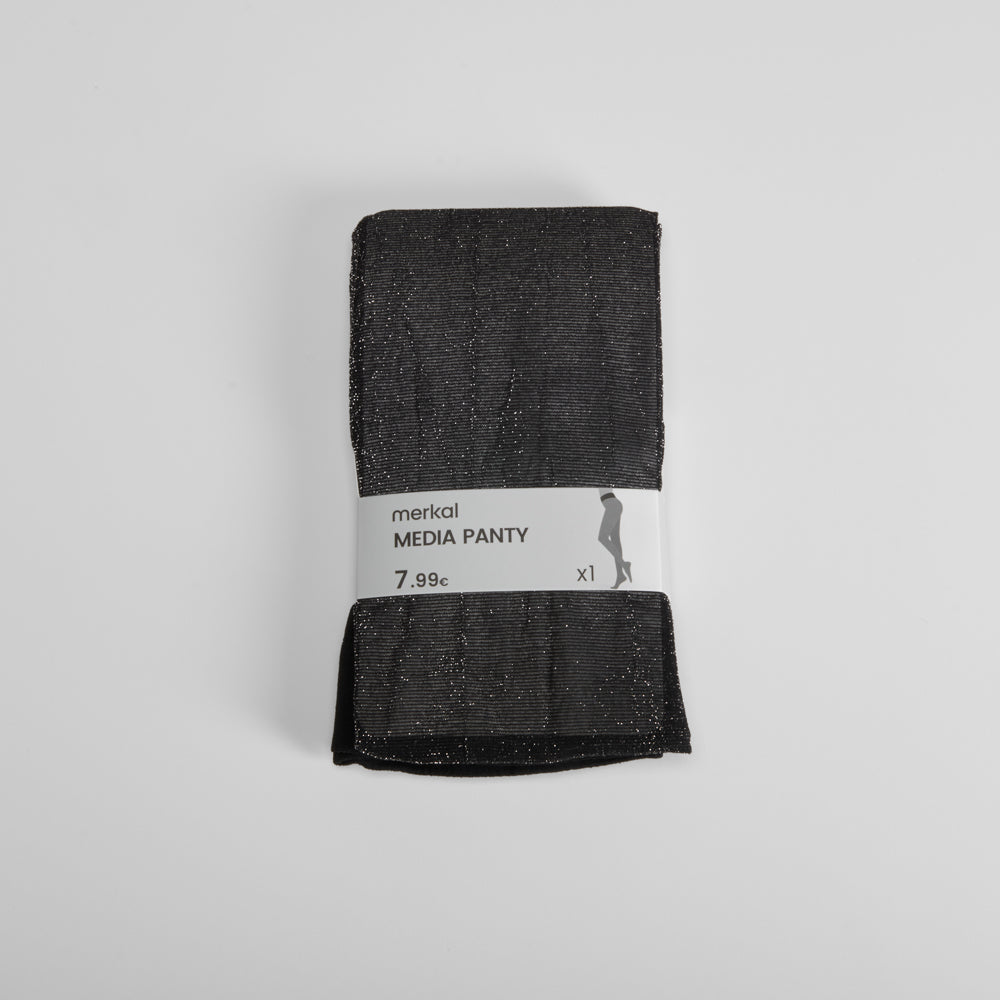 Media panty negra con brillos