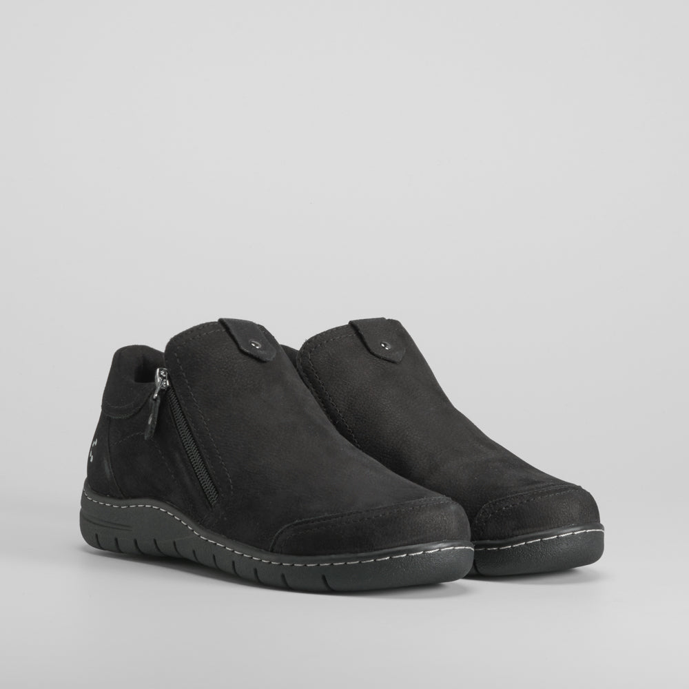 Zapato cerrado de piel con cremallera COMFEET
