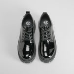 Blucher negro de charol con cordones NYC