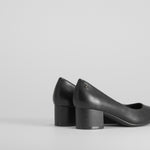 Zapato de tacón taupe cómodo negro COMFEET