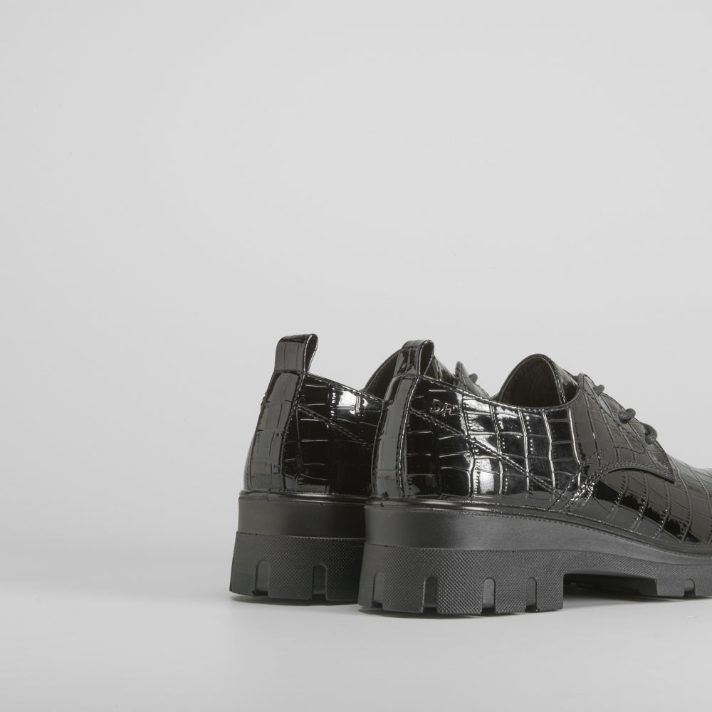 Blucher grabado coco negro COMFEET