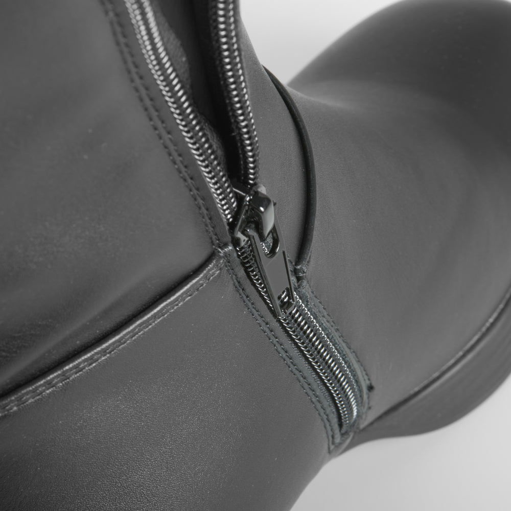 Bota alta tacón con plataforma negro PICCOLA PIU