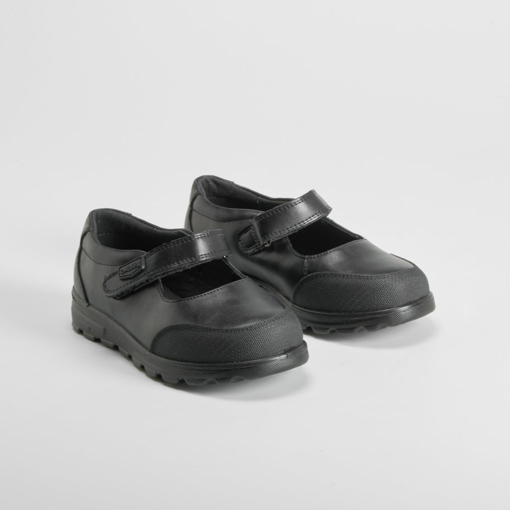 Mercedita colegial de piel negro OH GIRL