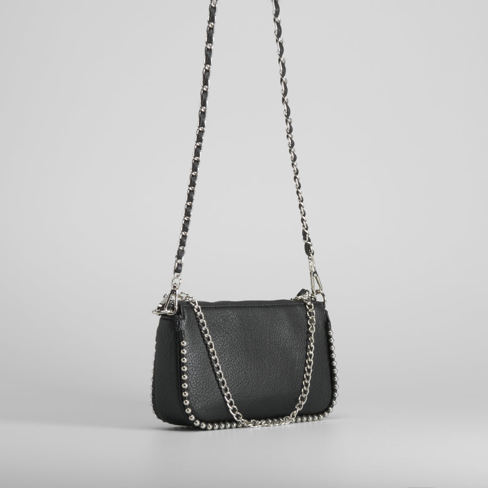 Bolso bandolera remaches negra NYC