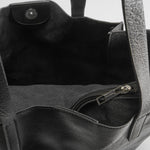 Bolso shopper negro con remaches PICCOLA PIU