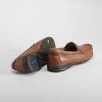 Mocasín orion piel color cuero FLUCHOS