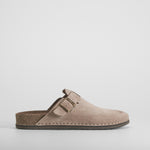Zueco de piel marrón WALK & FLY