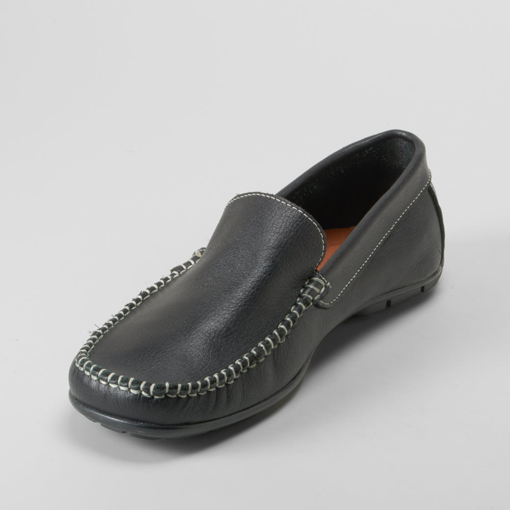 Mocasín de piel negro MR. HANSEN