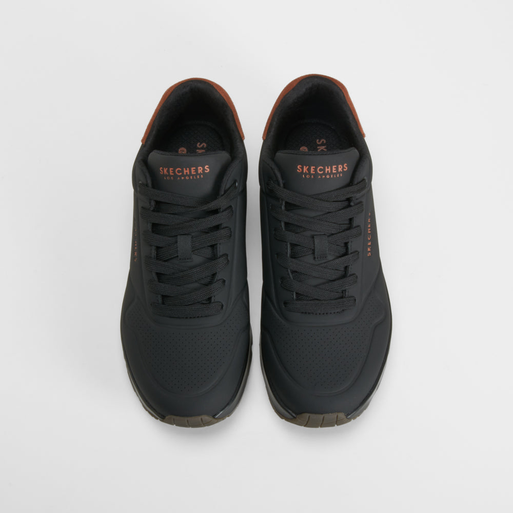 Deportiva Stand on air negro SKECHERS