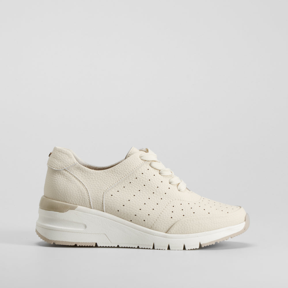 Sneaker cuña piel blanco roto COMFEET