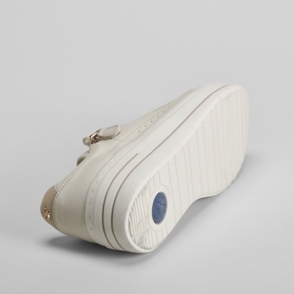 Deportiva walking blanca COMFEET