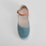 Merceditas perfos azul COMFEET