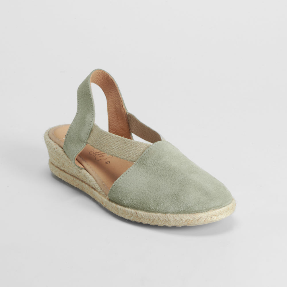 Sandalia de yute de cuña piel verde claro COMFEET