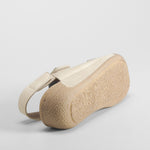Sandalia perfos beige COMFEET