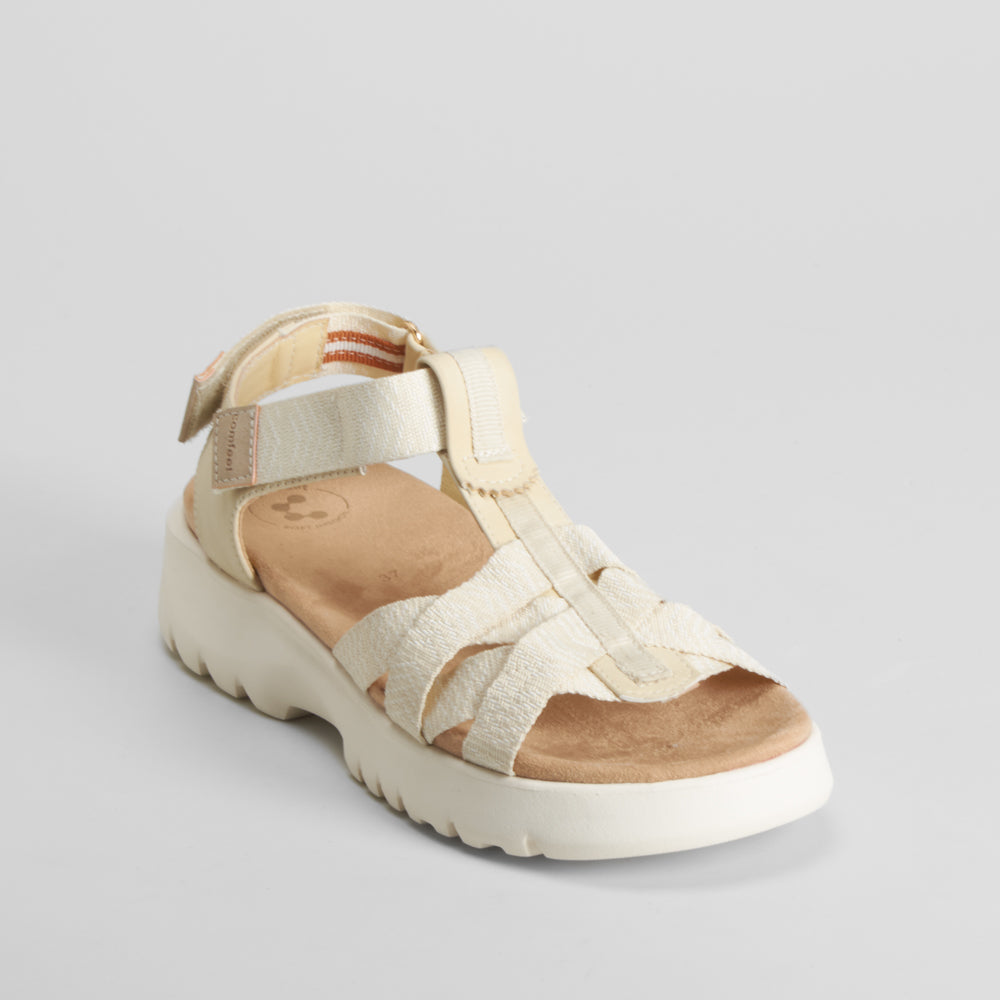 Sandalia cuña tiras beige COMFEET