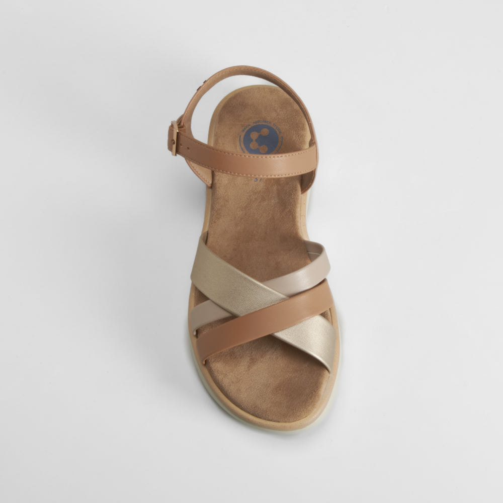 Sandalia bio de cuña dorada COMFEET