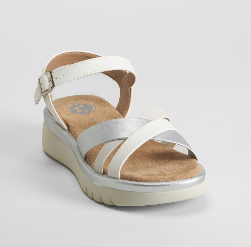 Sandalia bio de cuña plata COMFEET