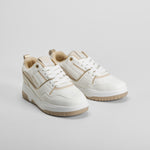 Deportiva casual oro NYC