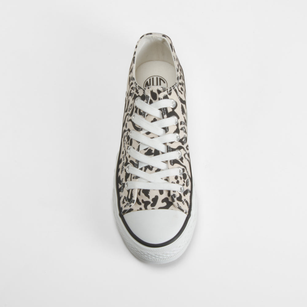 Zapatilla lona animal print negro NYC