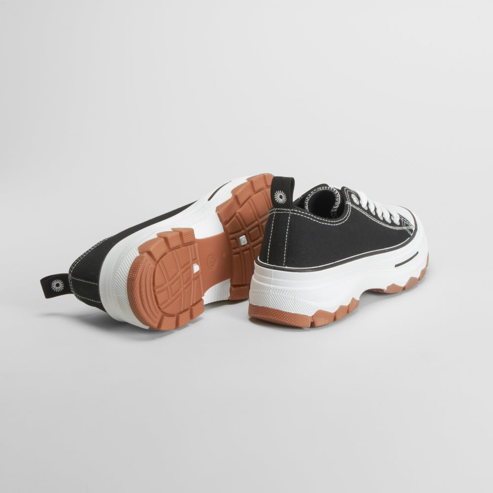 Zapatilla lona chunky negra NYC