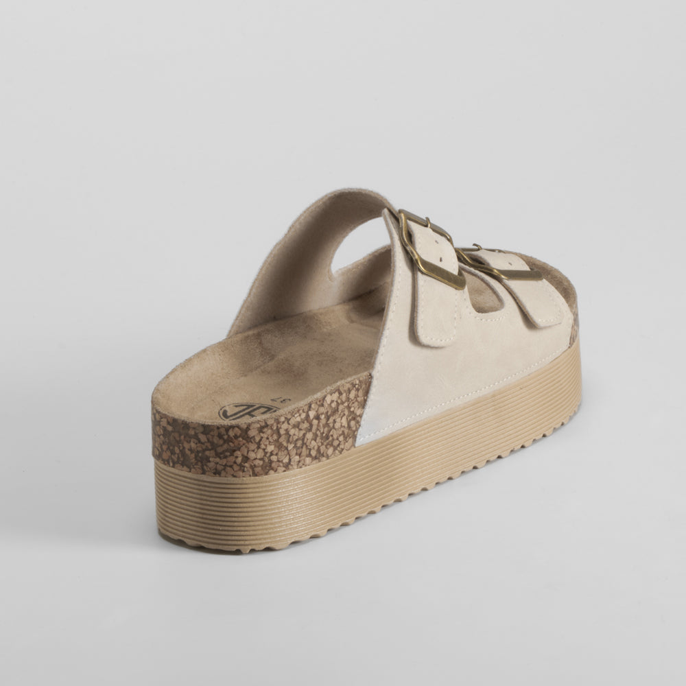 Sandalia bio plataforma dos hebillas beige NYC