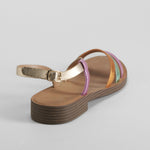 Sandalia plana tiras metalizado multicolor NYC