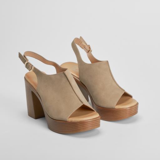 Sandalia tacón plataforma beige NYC